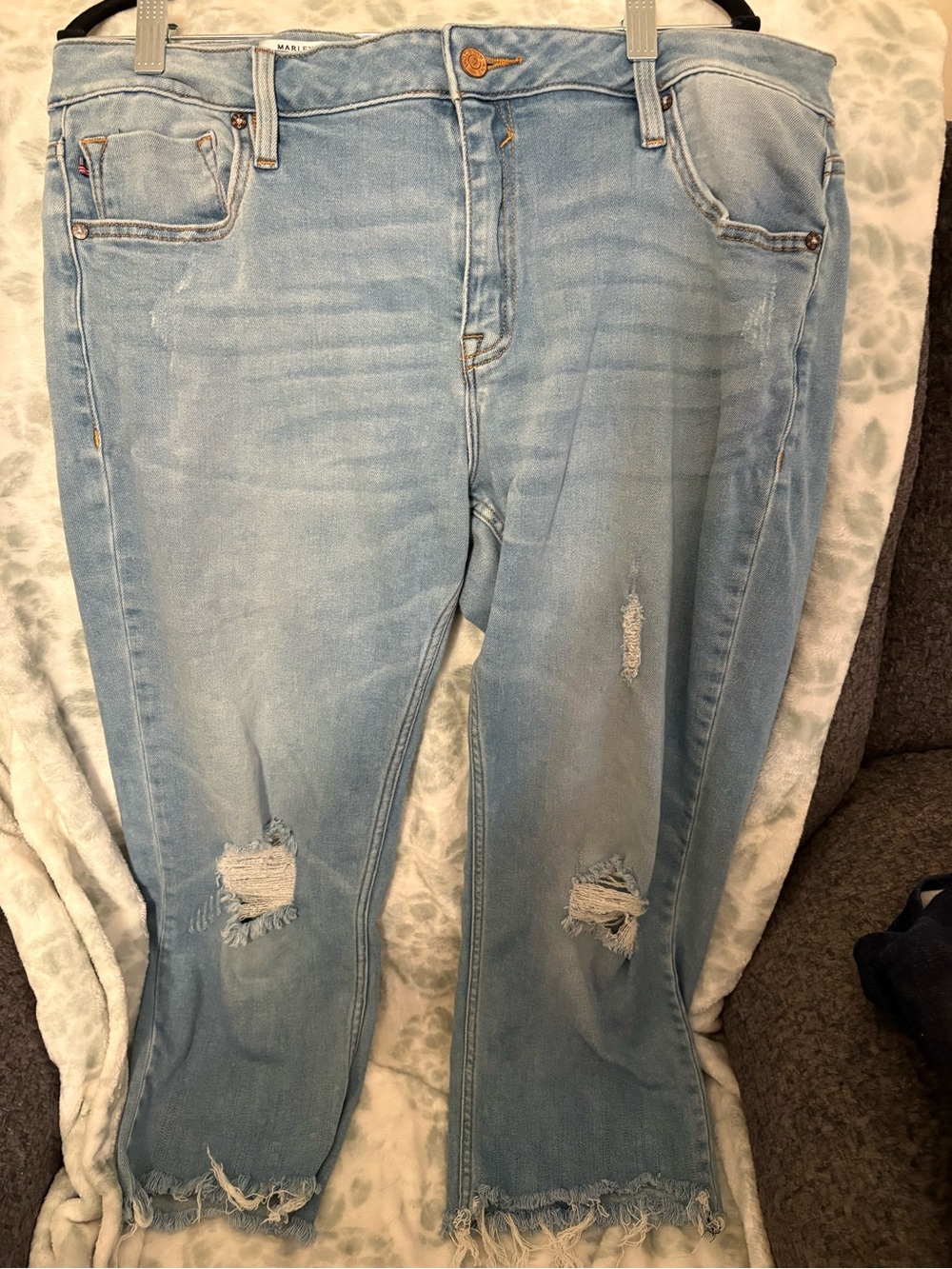 Vigoss Light Blue Distressed Flare Jeans